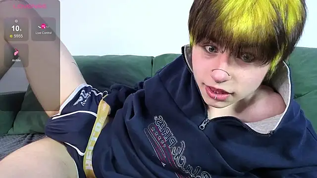 Alex Vallley online show from 3, 5, 2026
