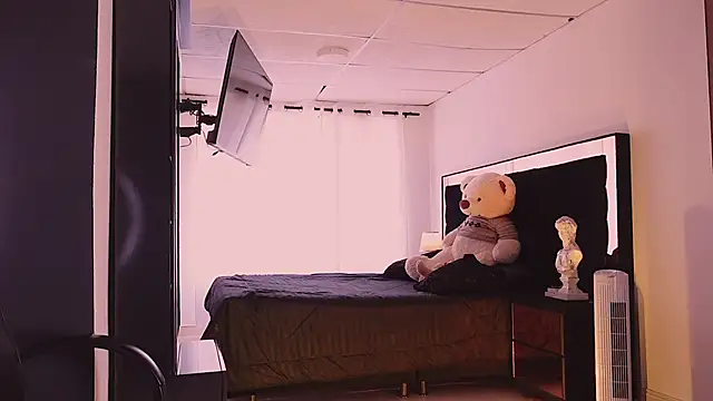 Snapshot of ErosKhaos chatting on 2, 10, 2025 ErosKhaos online show from 2, 10, 2025