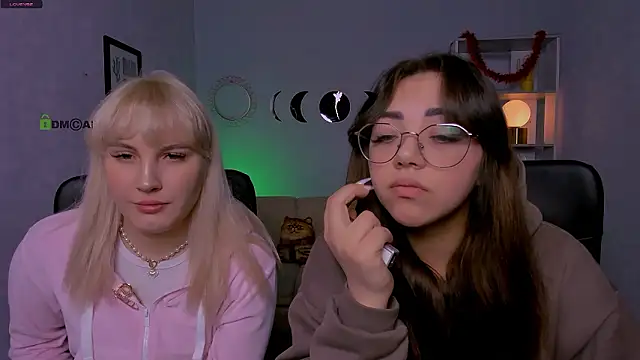 kiki swan online show from 2, 2, 2026