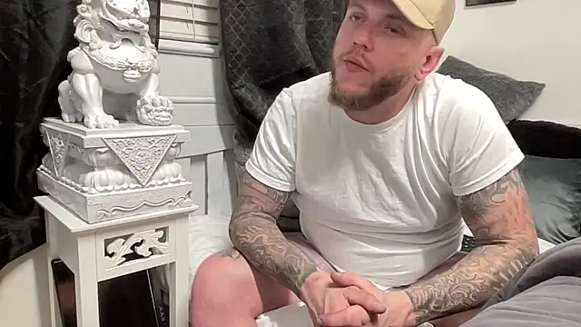 Snapshot of Thegreatwhitepipe chatting on 7, 11, 2025 Thegreatwhitepipe online show from 7, 11, 2025