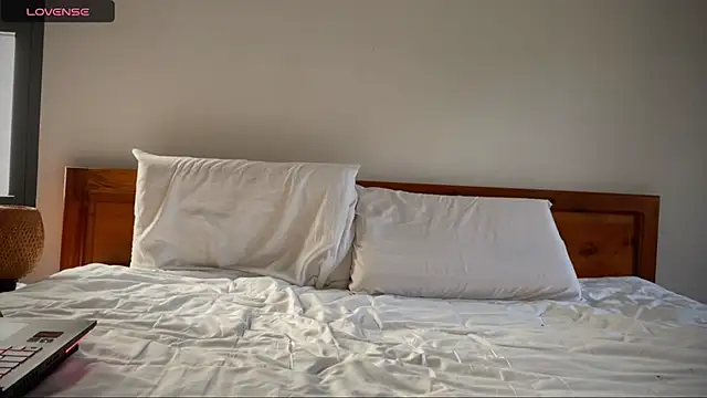 Aurora 5 online show from 9, 3, 2025