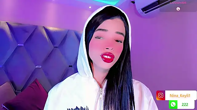 Nina Keyli online show from 18, 12, 2025