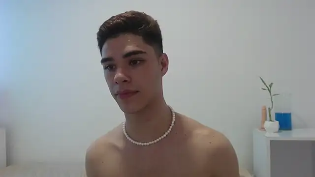 juanes puthee online show from 21, 3, 2025