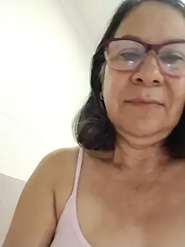 Snapshot of victoria_wayne chatting on 5, 7, 2026 victoria wayne online show from 5, 7, 2026