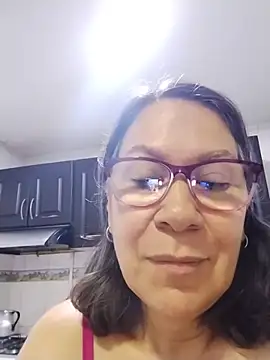 Snapshot of victoria_wayne chatting on 6, 7, 2026 victoria wayne online show from 6, 7, 2026