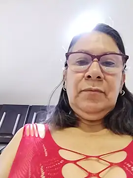 Snapshot of victoria_wayne chatting on 8, 8, 2026 victoria wayne online show from 8, 8, 2026