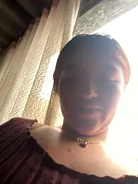 Karina Leon online show from 19, 4, 2026