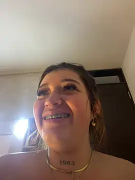 Snapshot of Karina_Leon chatting on 2, 7, 2026 Karina Leon online show from 2, 7, 2026