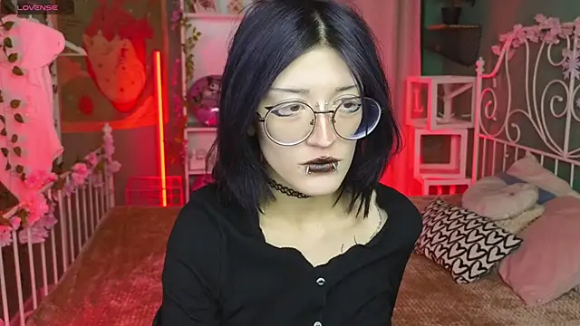 Snapshot of Setsunai_ chatting on 10, 3, 2025 Setsunai  online show from 10, 3, 2025