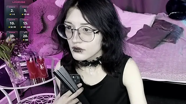 Snapshot of Setsunai_ chatting on 13, 3, 2025 Setsunai  online show from 13, 3, 2025