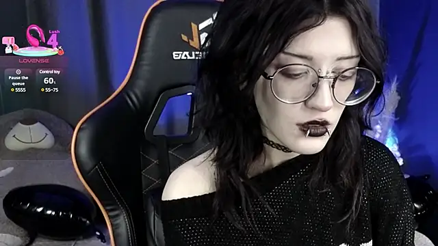 Snapshot of Setsunai_ chatting on 18, 3, 2025 Setsunai  online show from 18, 3, 2025