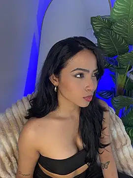  Emily Thompson  online show from 22, 3, 2026