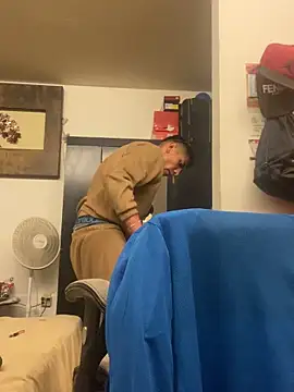 Snapshot of Feendy17 chatting on 25, 2, 2026 Feendy17 online show from 25, 2, 2026