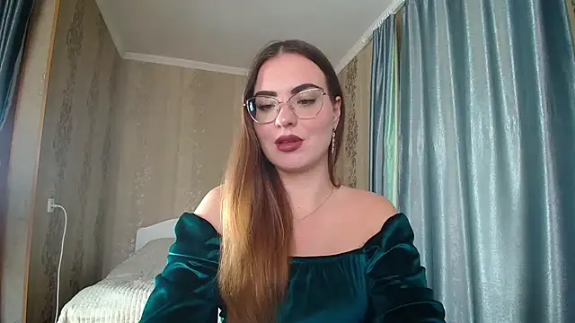 Leila Kissyu online show from 3, 10, 2025