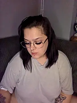 Saucy-Serenity online show from 20, 10, 2025