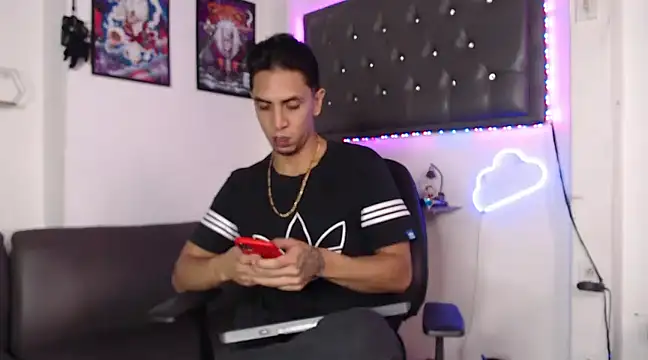 Monkey uchiha777 online show from 13, 3, 2025