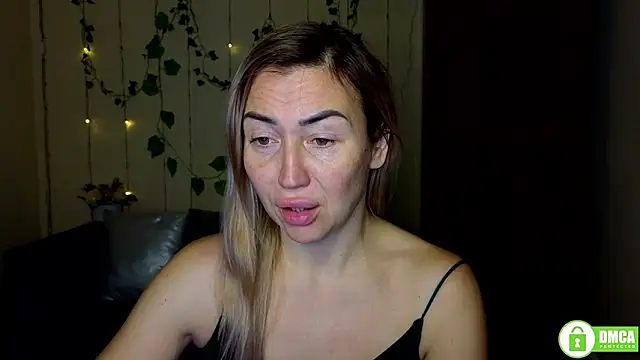 Kiss julli88I online show from 6, 1, 2026