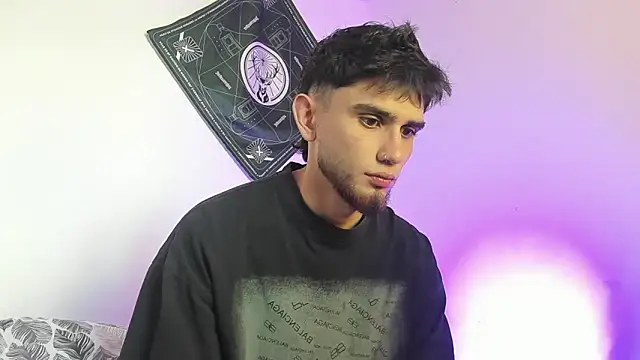 samevansx  online show from 24, 4, 2026