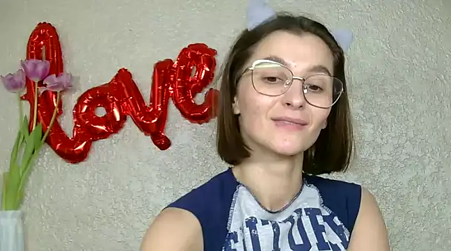 Snapshot of luna_Gharming chatting on 13, 3, 2025 luna Gharming online show from 13, 3, 2025