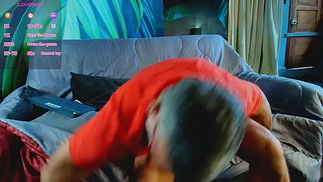 Snapshot of LukeCrews chatting on 15, 9, 2025 LukeCrews online show from 15, 9, 2025