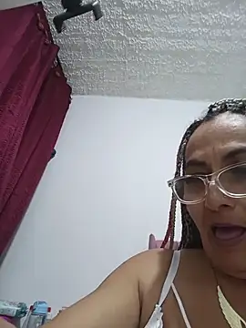 AlessandraLeroy online show from 19, 12, 2025