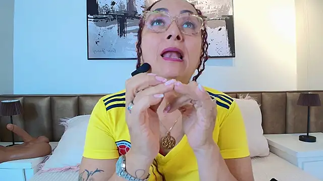 AlessandraLeroy online show from 27, 6, 2026