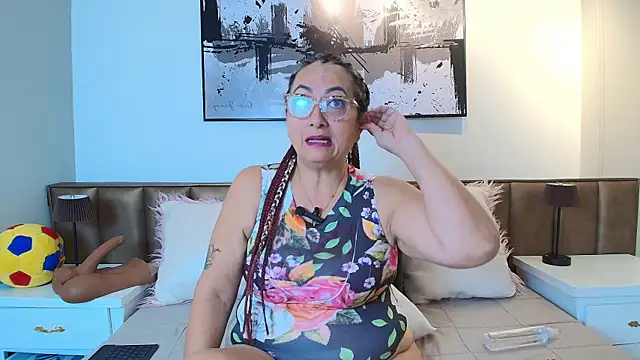 AlessandraLeroy online show from 30, 6, 2026