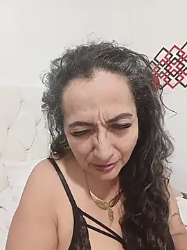 AlessandraLeroy online show from 19, 7, 2026