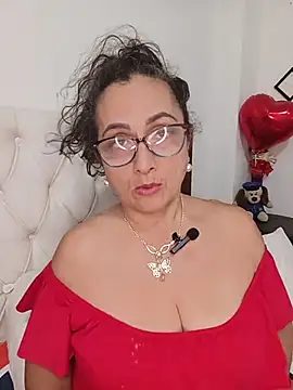 AlessandraLeroy online show from 7, 8, 2026