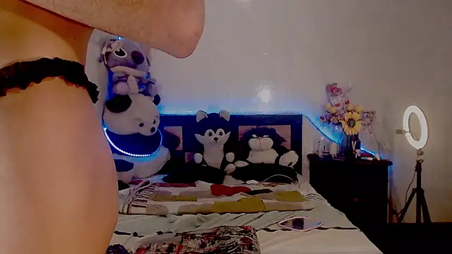 Snapshot of KimberlyXtreme chatting on 15, 9, 2025 KimberlyXtreme online show from 15, 9, 2025