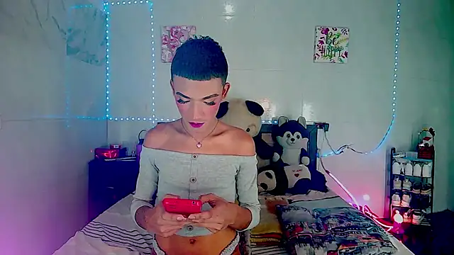 Snapshot of KimberlyXtreme chatting on 19, 10, 2025 KimberlyXtreme online show from 19, 10, 2025