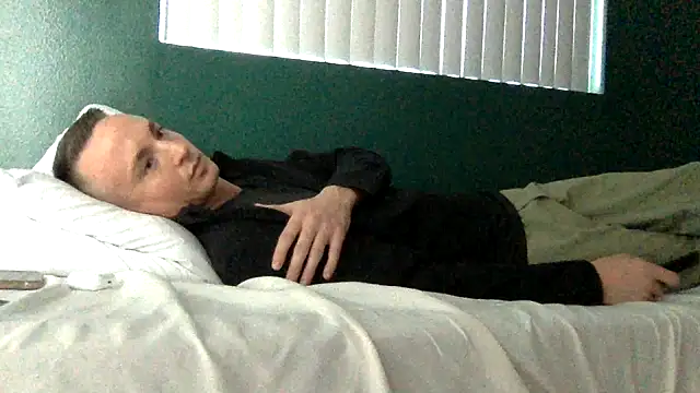 TheDaddy005 online show from 12, 3, 2025