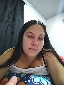 esmeralda jadees online show from 5, 7, 2026