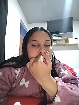 esmeralda jadees online show from 14, 7, 2026