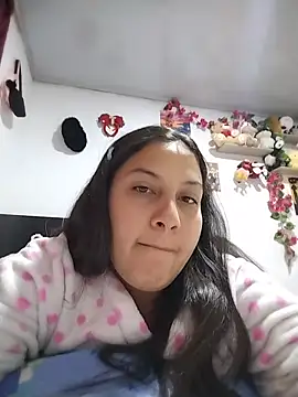 esmeralda jadees online show from 18, 7, 2026