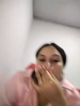 esmeralda jadees online show from 29, 7, 2026