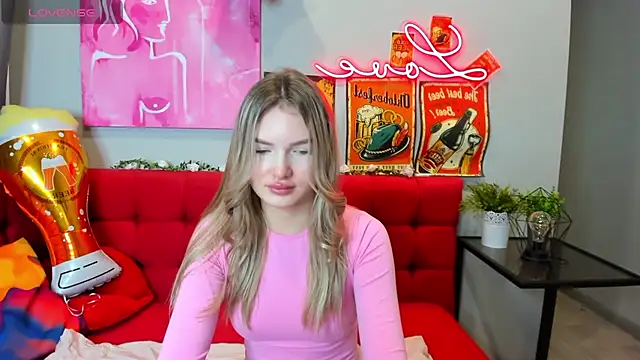 EvelineAmore online show from 7, 10, 2025