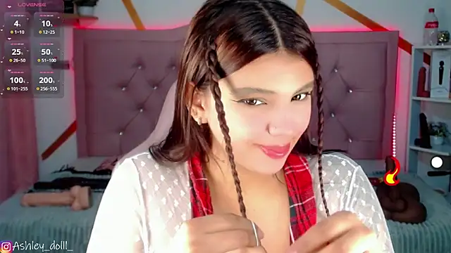 Snapshot of Ashley_dolll chatting on 23, 9, 2025 Ashley dolll online show from 23, 9, 2025