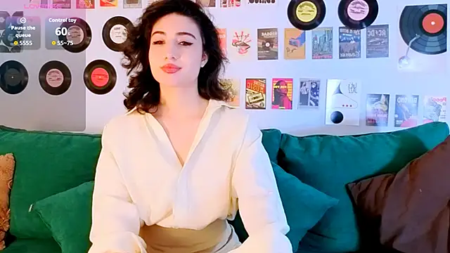 Maya Rogerss online show from 29, 4, 2026