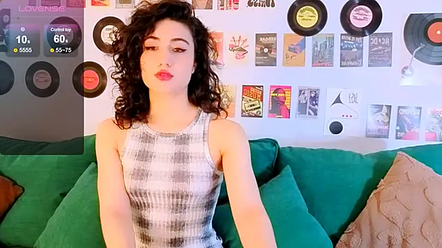 Maya Rogerss online show from 3, 5, 2026