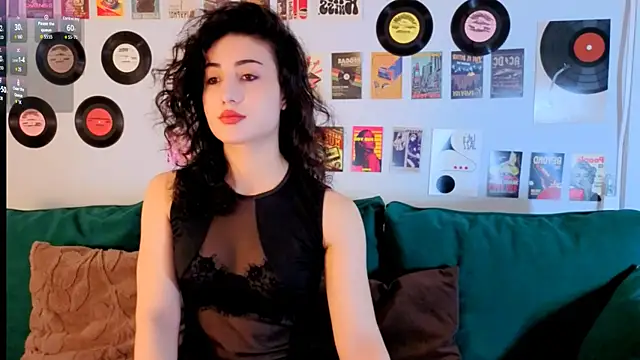 Maya Rogerss online show from 27, 7, 2026