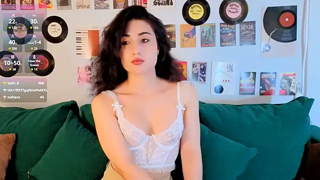 Maya Rogerss online show from 2, 8, 2026