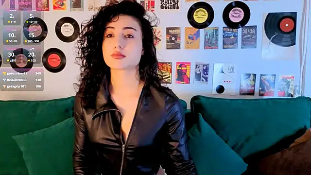 Maya Rogerss online show from 3, 8, 2026