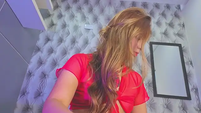Snapshot of _Gabytaylor chatting on 8, 4, 2026 Gabytaylor online show from 8, 4, 2026