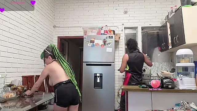 freyaa sorcerees online show from 5, 10, 2025