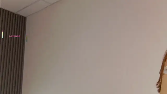 Snapshot of NikaDines chatting on 10, 10, 2025 NikaDines online show from 10, 10, 2025