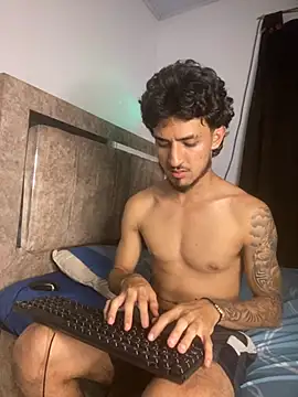 Snapshot of Zayn_kane chatting on 20, 6, 2026 Zayn kane online show from 20, 6, 2026