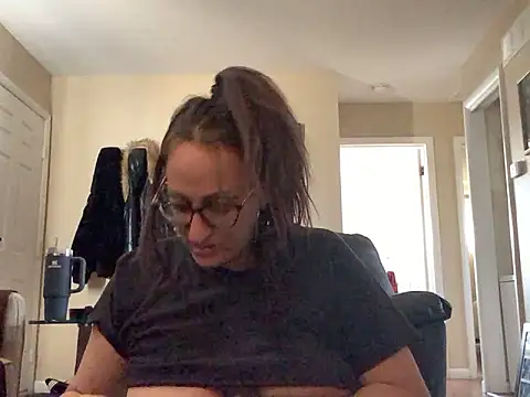 Snapshot of KittyKat_LoLo chatting on 22, 3, 2025 KittyKat LoLo online show from 22, 3, 2025