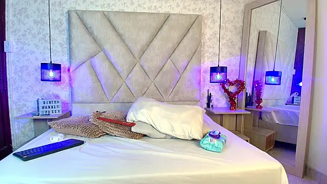 Snapshot of AmbarRaj chatting on 12, 9, 2025 AmbarRaj online show from 12, 9, 2025