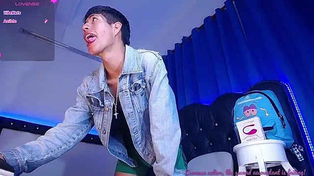 dareck 18 online show from 30, 9, 2025